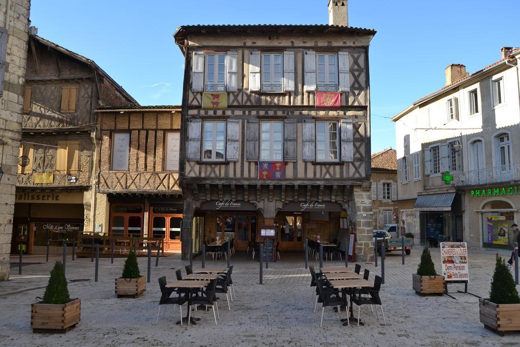 Cafe De France Bed and Breakfast Eauze Εξωτερικό φωτογραφία