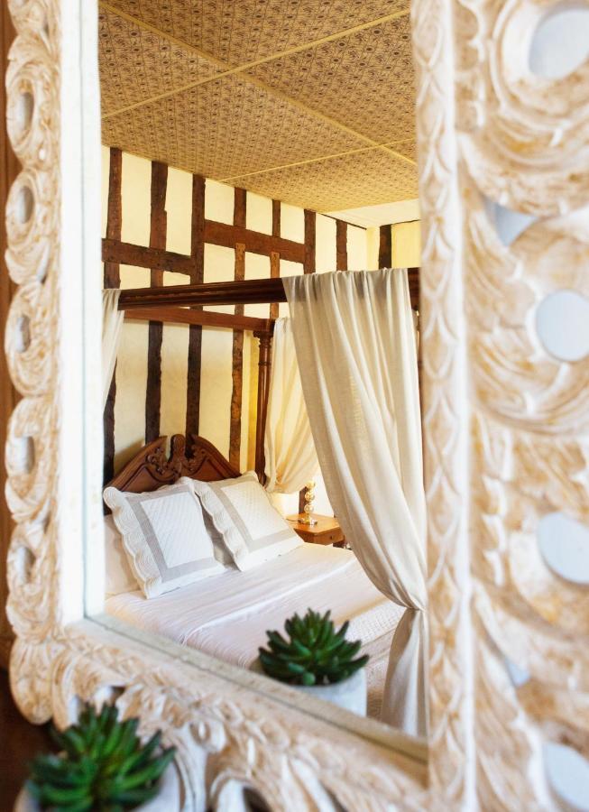 Cafe De France Bed and Breakfast Eauze Εξωτερικό φωτογραφία