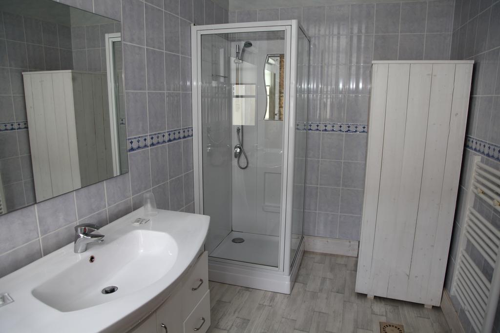 Cafe De France Bed and Breakfast Eauze Δωμάτιο φωτογραφία
